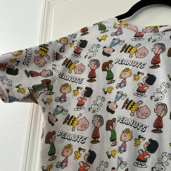 Plus Size Peanuts Character Lightweight T-Shirt Size 3XL - Picture 2 of 6